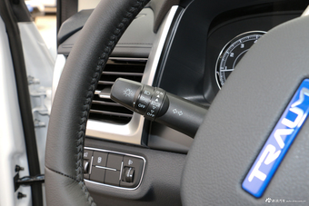 2018款君马SEEK 5（赛克5）1.5T自动领尚版