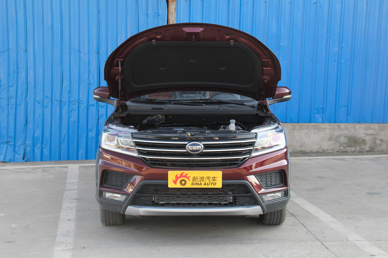 2017款斯威X3 1.5T手动时尚型