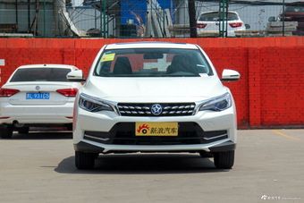 2018款启辰D60 1.6L自动智联精英版