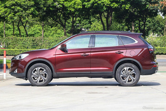 2017款瑞风S7 1.5T自动豪华型