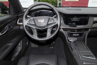 2017款CT6 2.0T自动28T豪华型