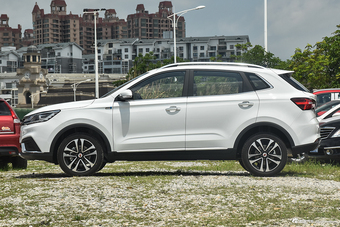 2018款荣威RX3 1.6L CVT旗舰版