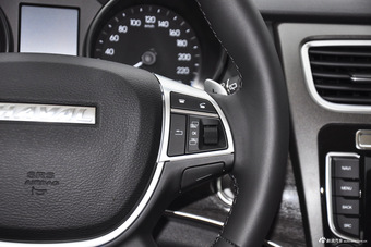 2015款哈弗H8 2.0T自动两驱精英型