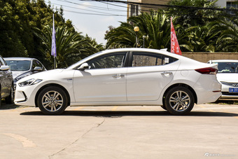 2016款领动 1.4T自动炫动精英型