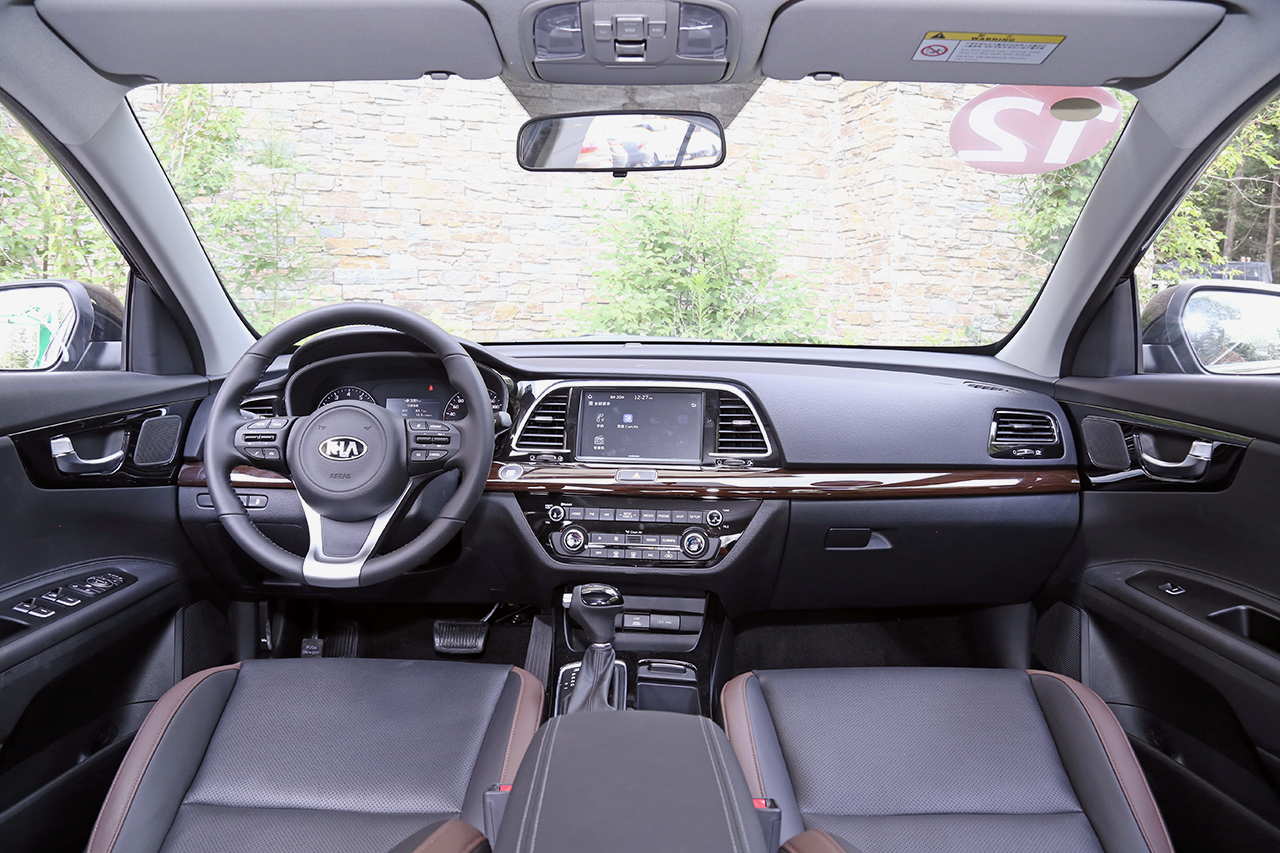 2017款凯绅1.8L自动DLX