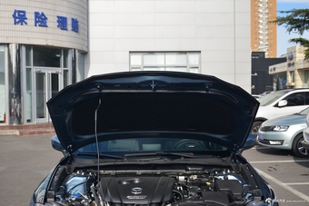 2018款马自达CX-4 2.0L自动两驱蓝天领先版