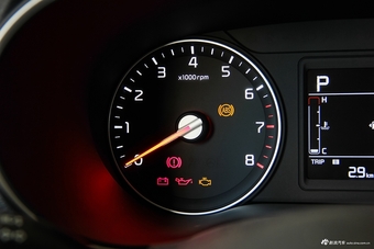 2017款KX3 1.6L自动傲尊版