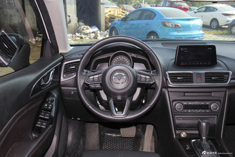 2017款马自达3昂克赛拉 三厢 1.5L 自动尊贵型