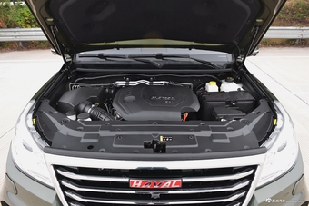 2017款哈弗H9 2.0T自动柴油豪华型7座