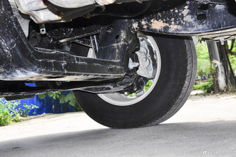 2015款雄师F22 1.9T手动两驱柴油标准型