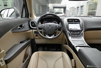2017款林肯MKX 2.0T自动两驱尊享版