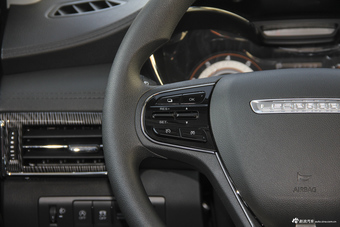 2017款猎豹CS91.5L自动风尚型 