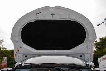 2016款名爵锐行1.5T手动超值豪华版