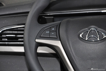 2017款欧尚1.5L手动精英型