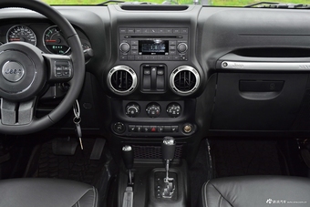 2017款牧马人3.6L自动两门舒享版Rubicon