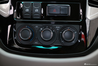 2017款菱智M3L改款1.6L手动7座标准型