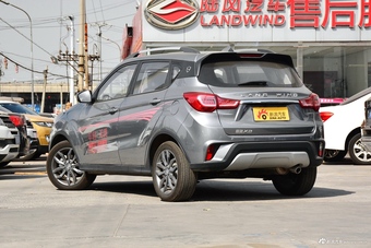 2017款陆风X2 1.6L自动铂锐版