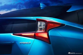 实拍|丰田新款普锐斯  新增四驱系统