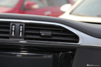 2017款锐腾1.5T 20T自动豪华版