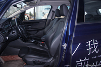 2016款宝马2系旅行车218i 1.5T自动运动设计套装 