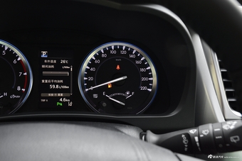 2018款汉兰达2.0T自动四驱豪华版7座