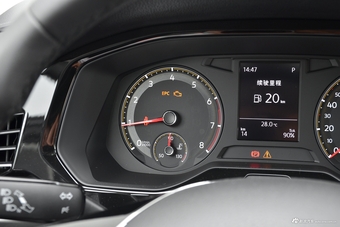 2019款宝来1.4T自动精英型