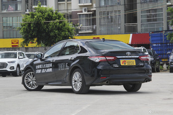 2018款凯美瑞2.5Q自动旗舰型