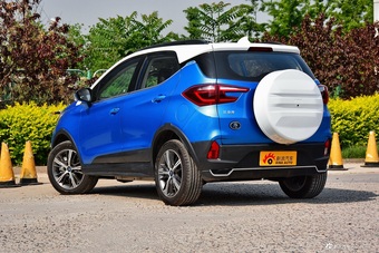 2018款比亚迪元EV360