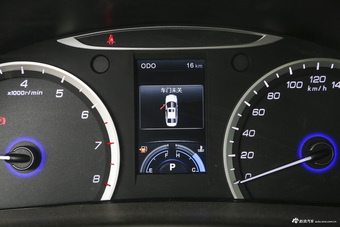 2016款睿骋1.8T自动智享版尊驰型