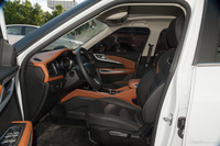 2018款众泰T300 1.5L自动尊贵型