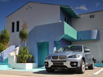 2010款宝马X6新能源