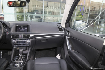 2015款马自达CX-5 2.5L自动四驱尊贵型