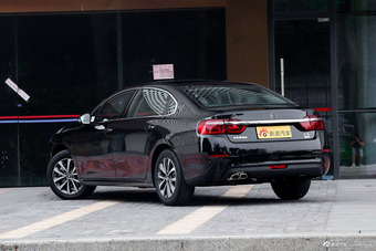 2017款雪铁龙C6 1.8T自动豪华型