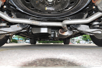 2014款昂科雷3.6L自动精英舒适型两驱