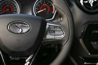 2016款东南DX3 1.5L手动豪华型