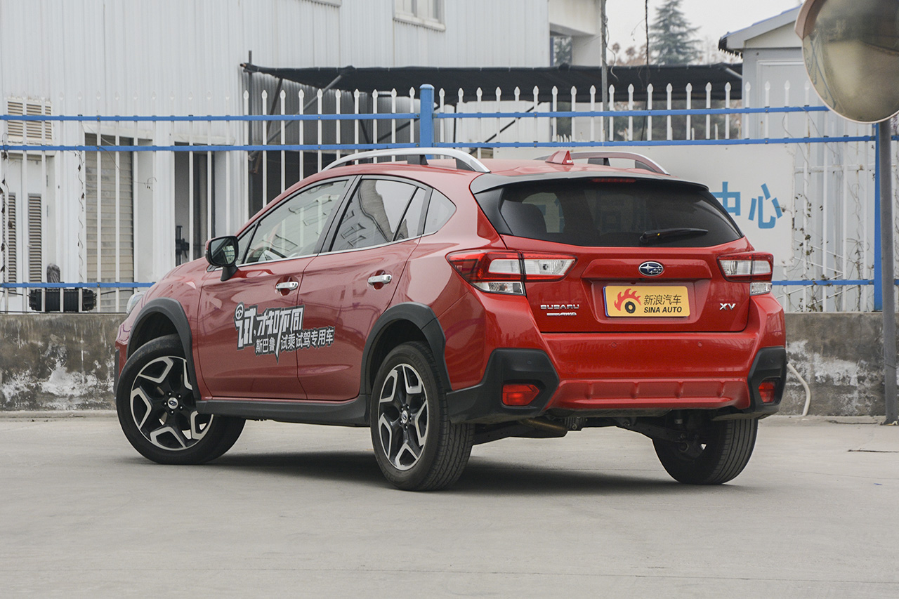 2018款斯巴鲁XV 2.0L自动全驱豪华版 