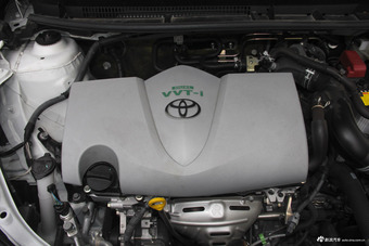 2017款威驰FS 1.5L手动锋驰版 