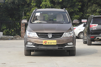 2016款宝骏730 1.5T手动舒适版 7座