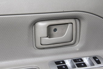 2015款北斗星1.0L手动实用型