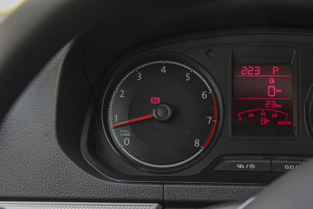 2017款捷达1.5L自动豪华型