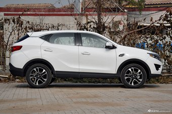 2017款东南DX7 1.5T手动舒适型