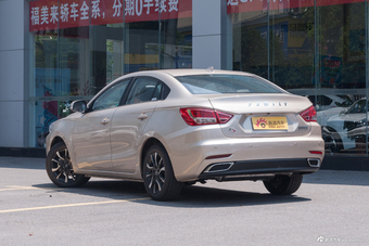  2018款福美来F5 1.6L自动豪华版