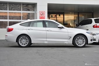 2019款宝马3系GT 2.0L自动320i豪华设计套装