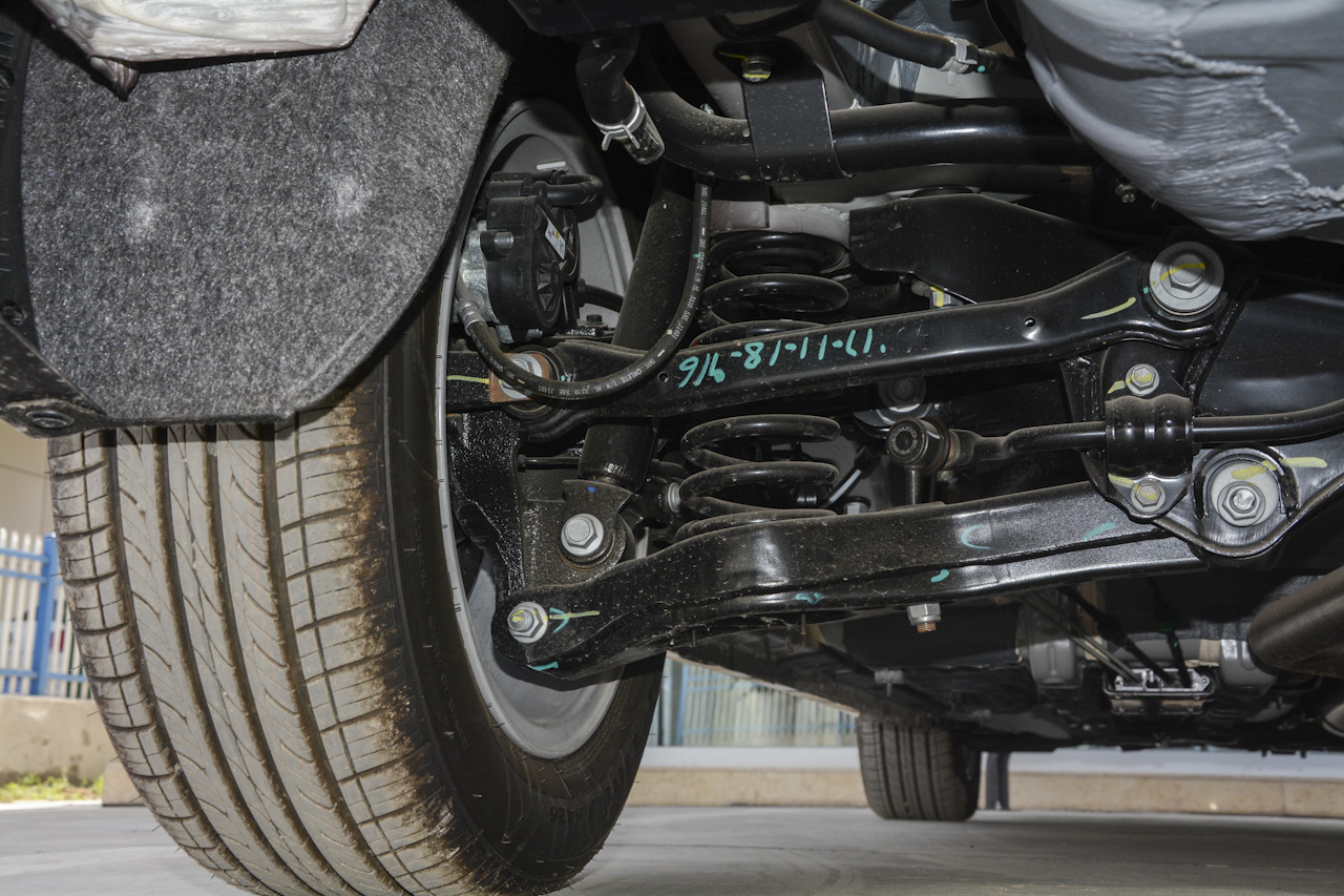 2018款睿骋CC1.5T手动典雅型