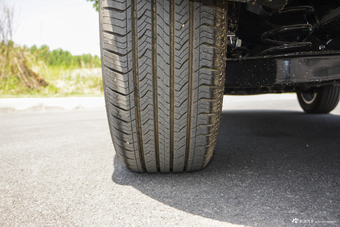 2017款瑞虎7 SPORT 1.5T自动豪华版