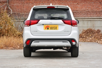 2019款欧蓝德 2.0L自动七座畅享版