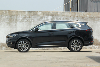 2018款比亚迪唐2.0T自动智联尊荣型7座