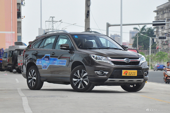 2017款比亚迪S7 2.0T自动尊贵型