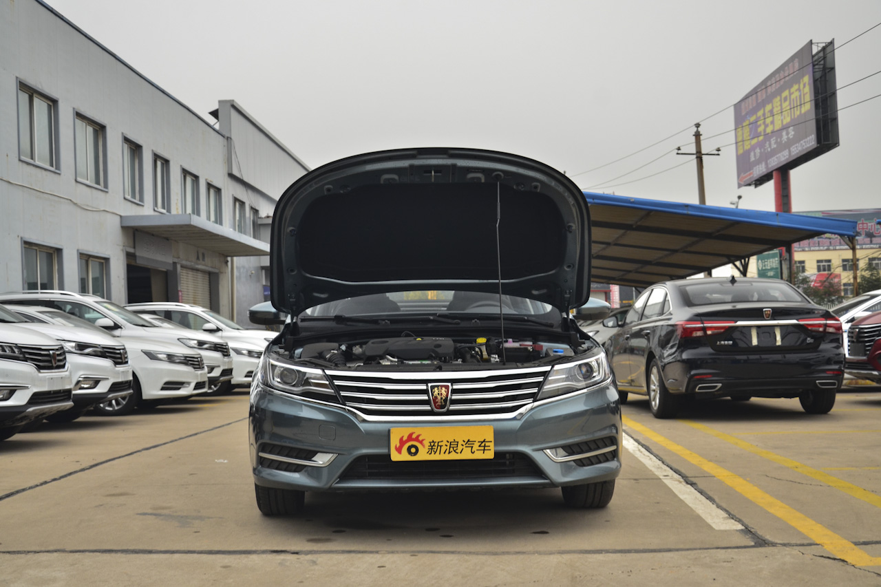 2017款荣威i6 1.0T手动豪华版16T