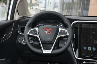 2018款比亚迪宋MAX 1.5T自动智联精英型6座